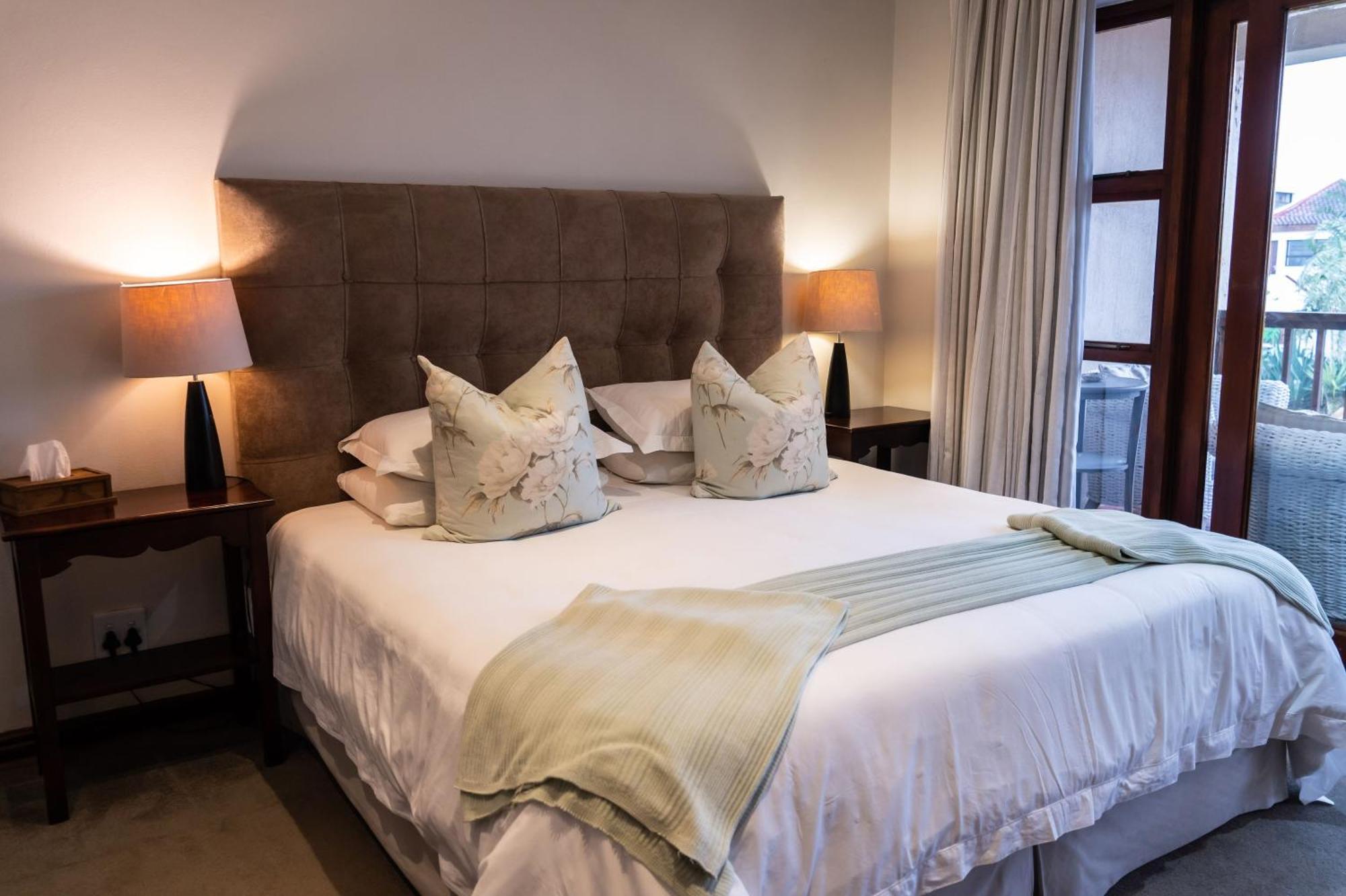 Supertubes Guesthouse Jeffreys Bay Extérieur photo