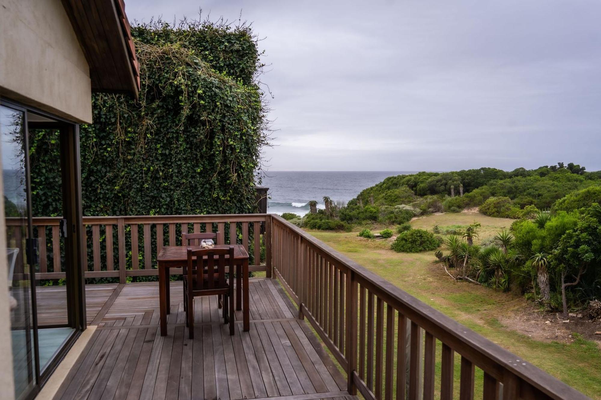 Supertubes Guesthouse Jeffreys Bay Extérieur photo