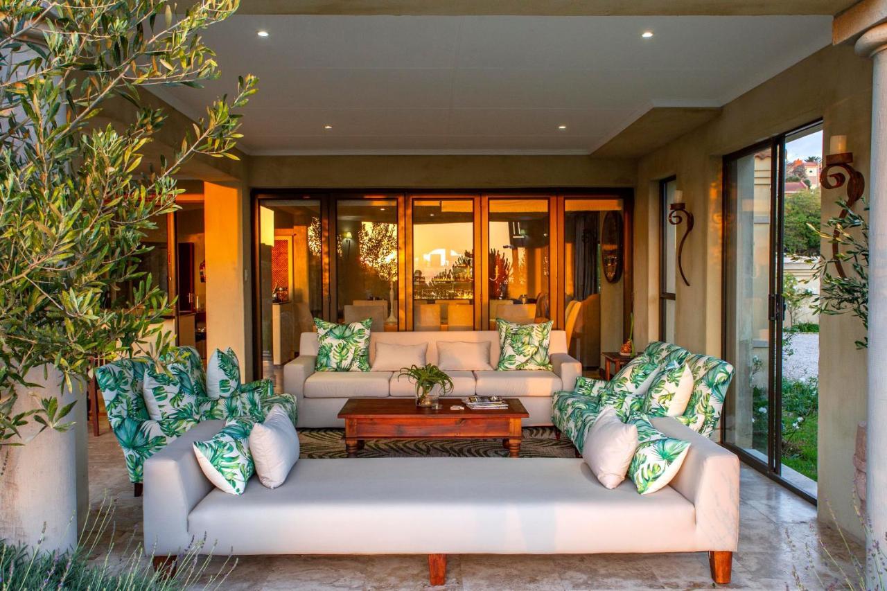 Supertubes Guesthouse Jeffreys Bay Extérieur photo